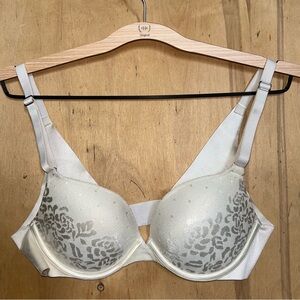 Secret Treasures | Back Smoothing Lace Push Up Bra